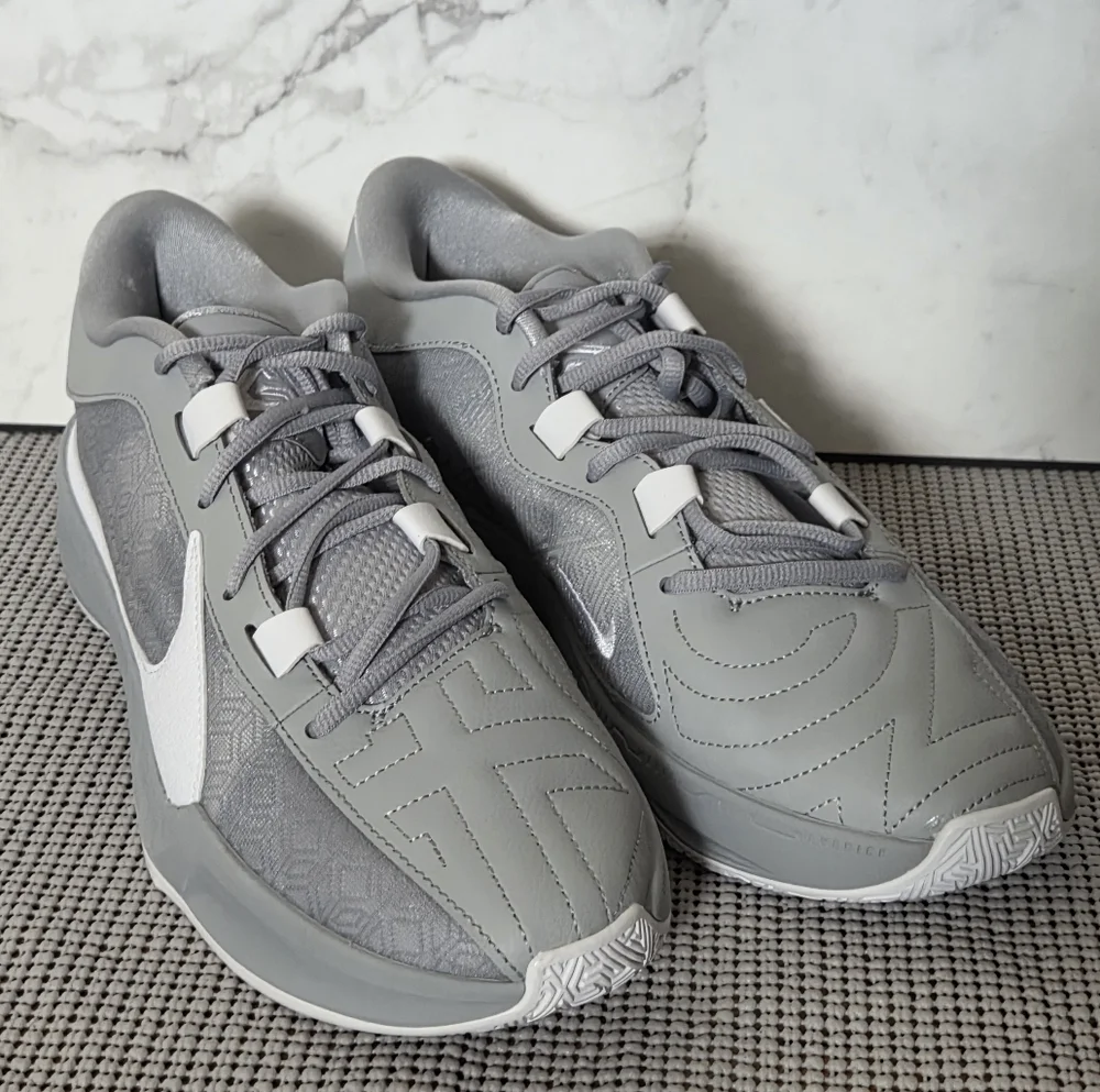 Nike used tried